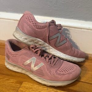 New Balance Arishi Fresh Foam V1